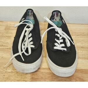 Vans Off The Wall Shoes Lace Up Womens 10 Black and White Low Sneaker